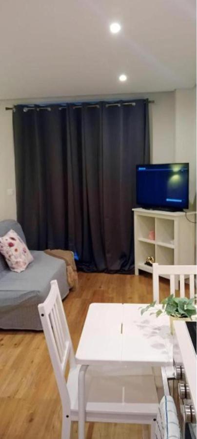 Larz Apartment Порто Екстериор снимка