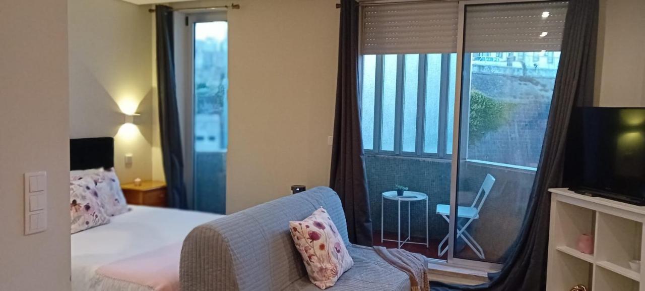 Larz Apartment Порто Екстериор снимка